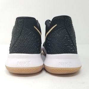 Black Linen 859466-092 7y Gradeschool Boys Kyrie 3 Sneakers New